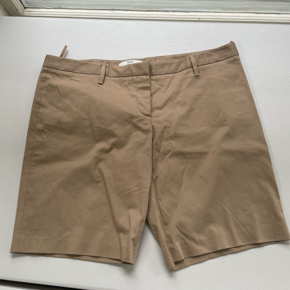 Prada khaki shorts size 46